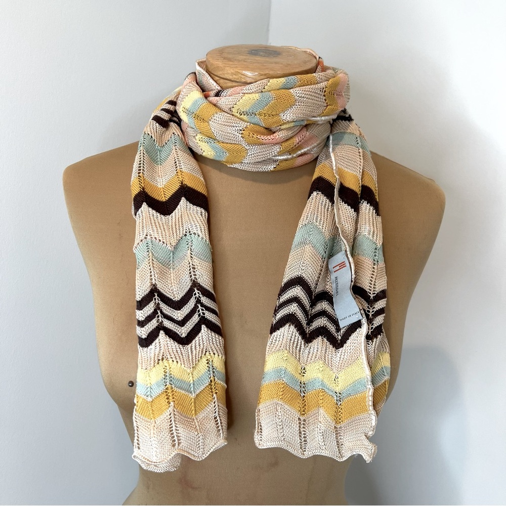 *NWOT* Authentic Missoni Scarf